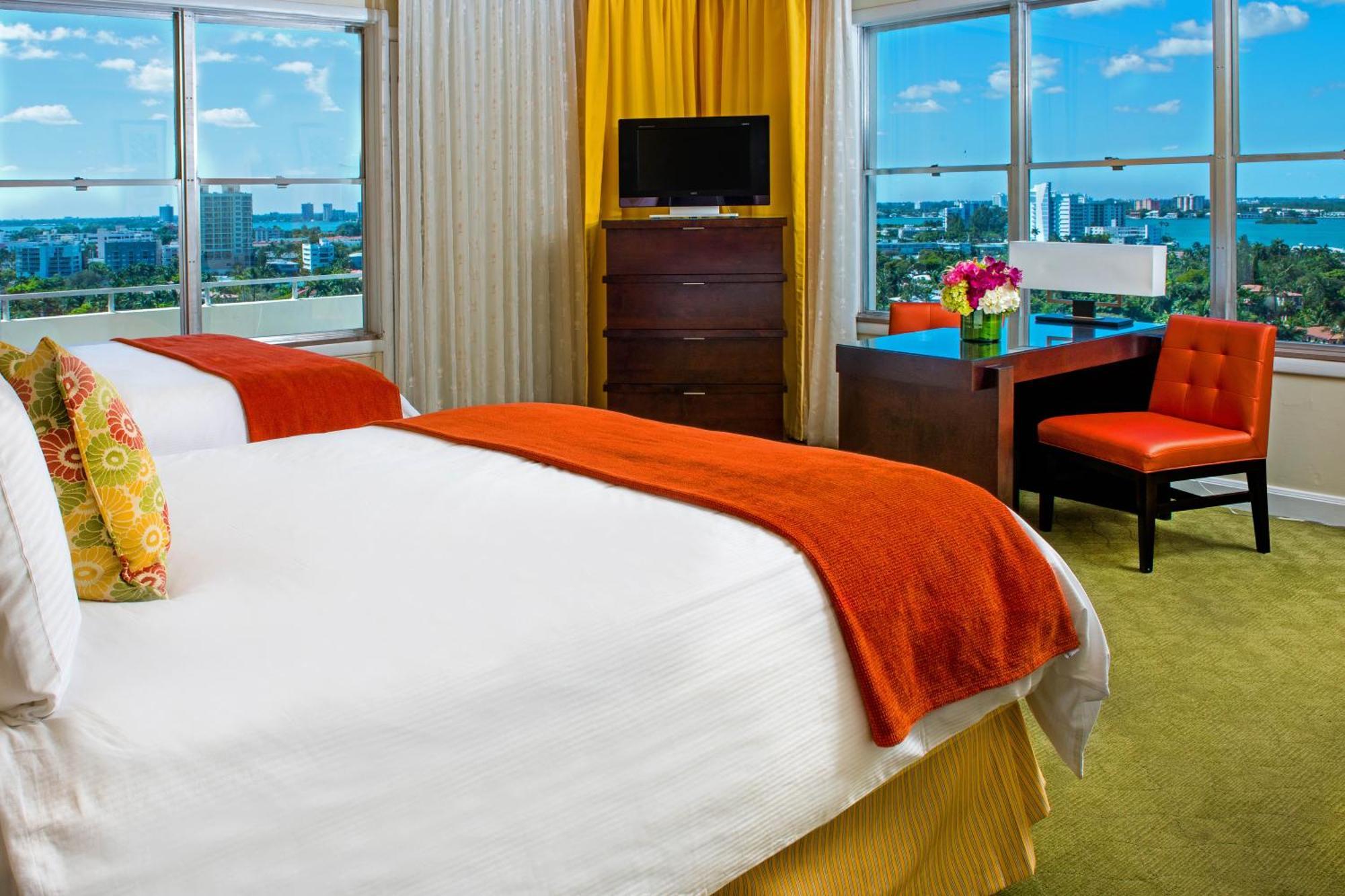 Double Room Bay View Balcony