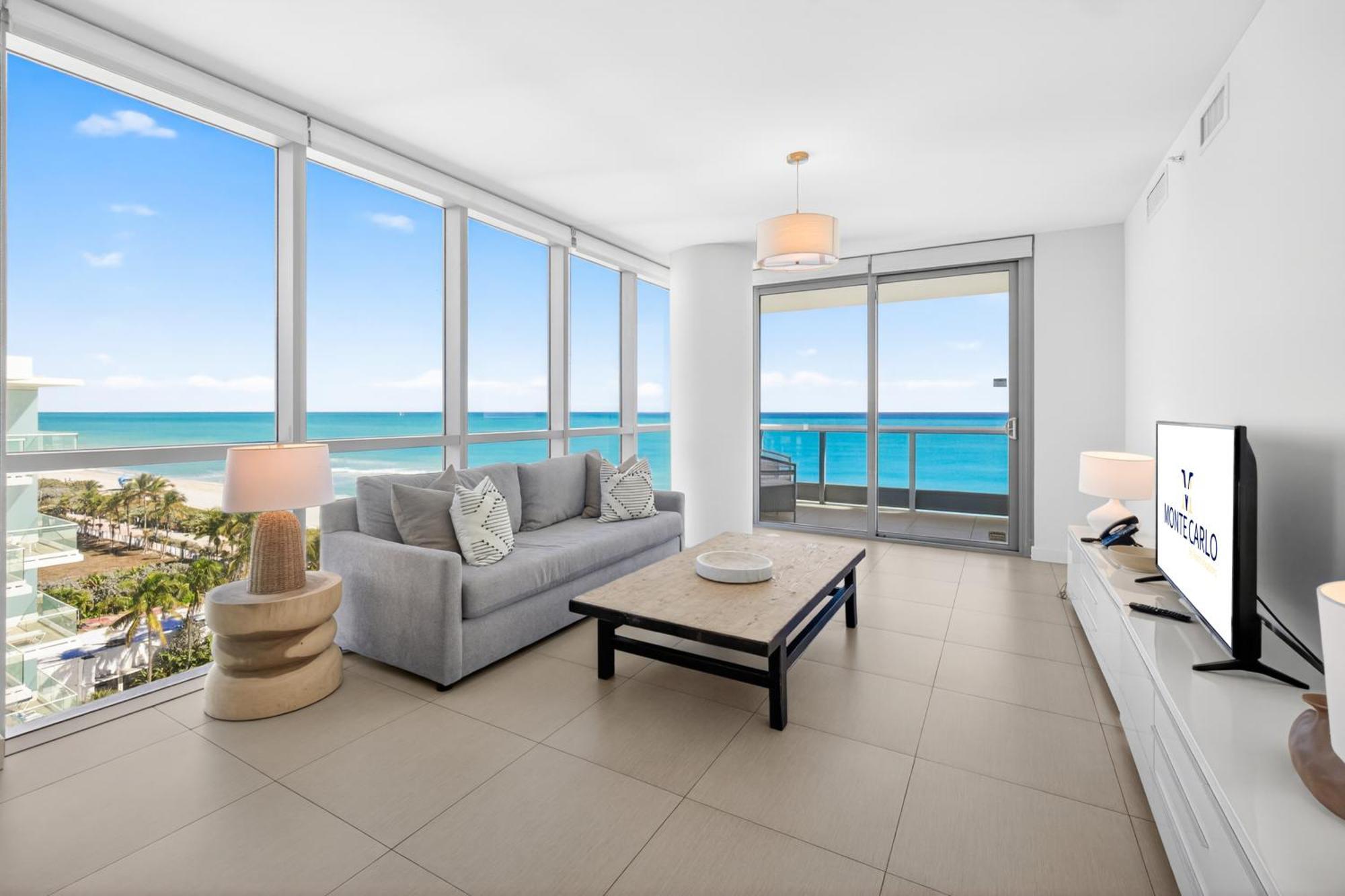 Luxury Beachfront Apartment