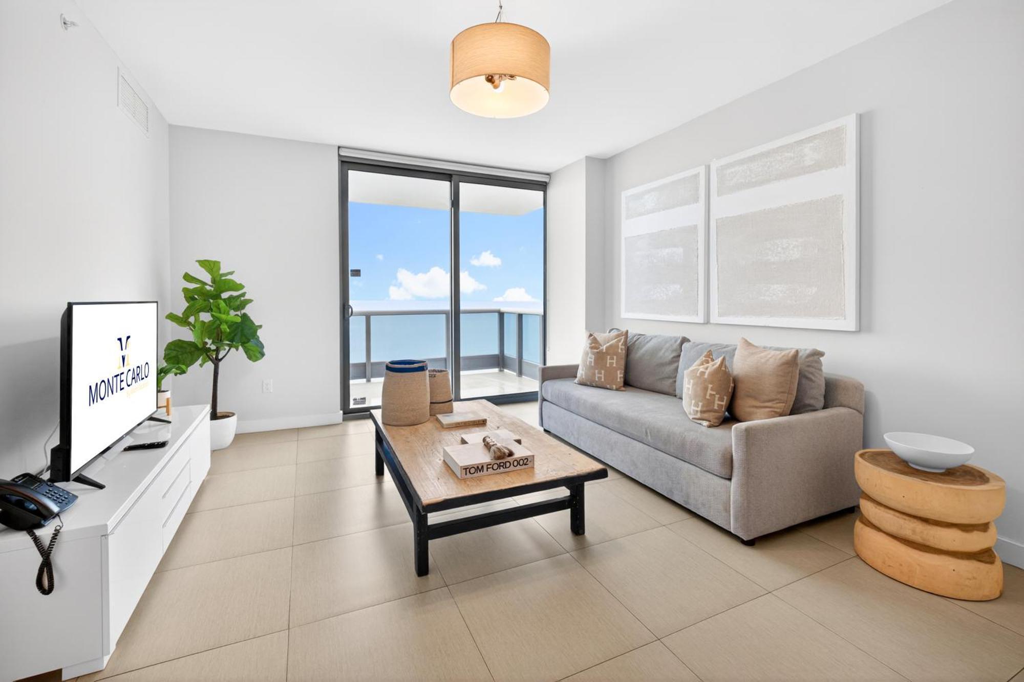 Luxury Beachfront Apartment