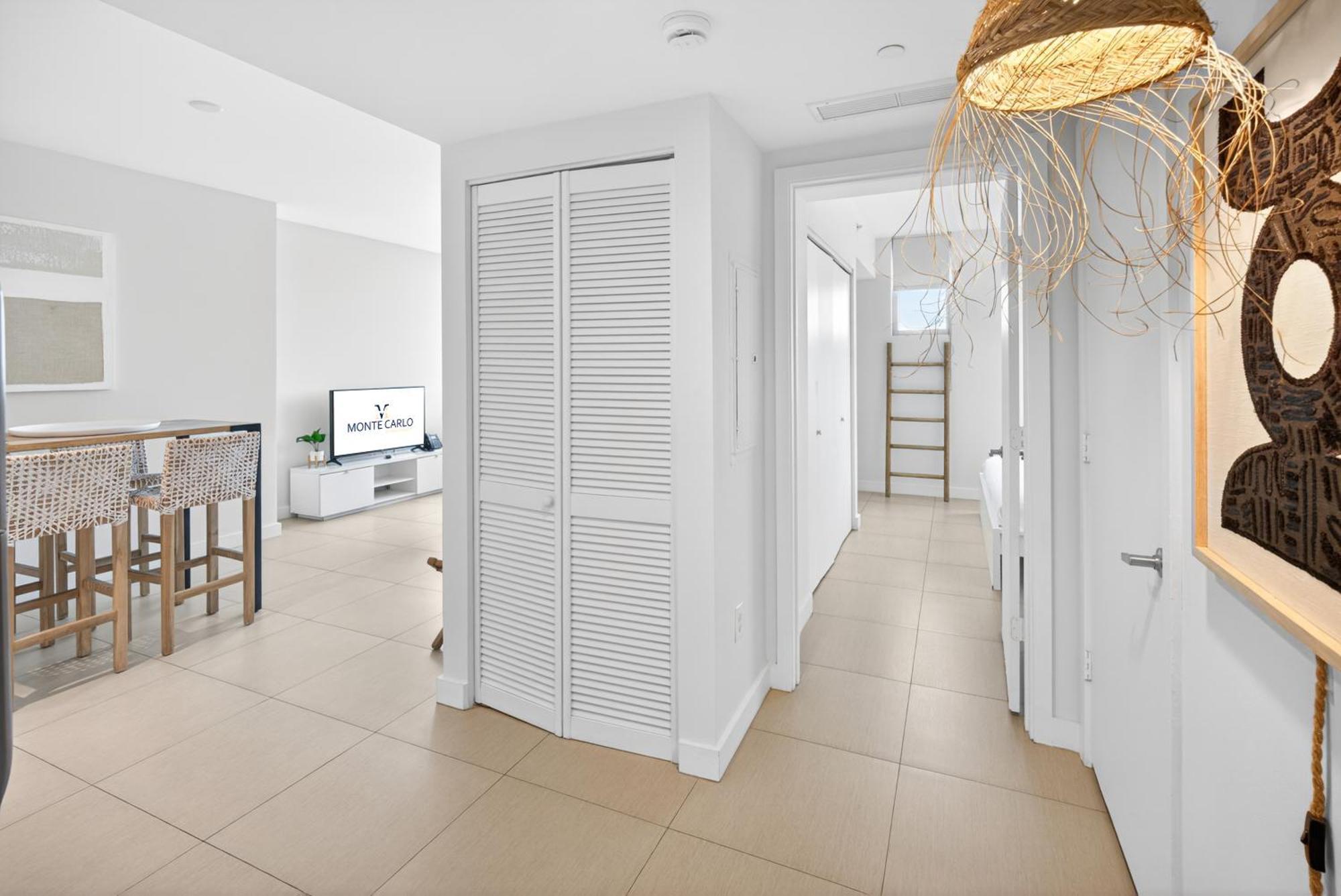 One-Bedroom Apartment City View No Balcony
