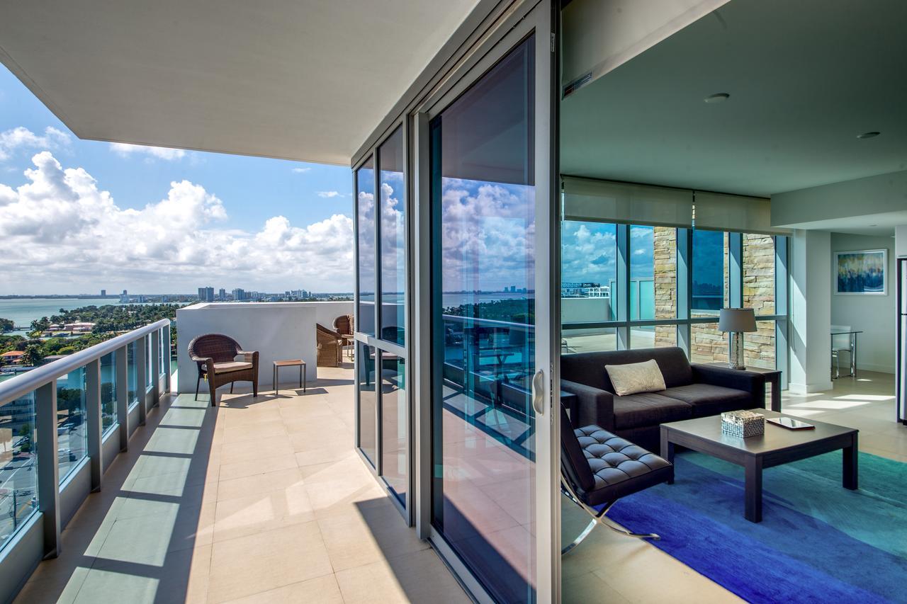 Apartamento de 1 Quarto com Terraço