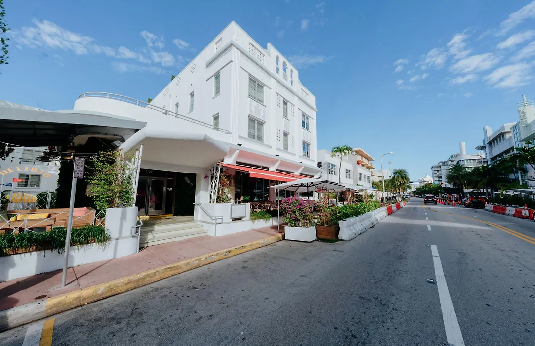 Viajero Miami (Adults Only)-1